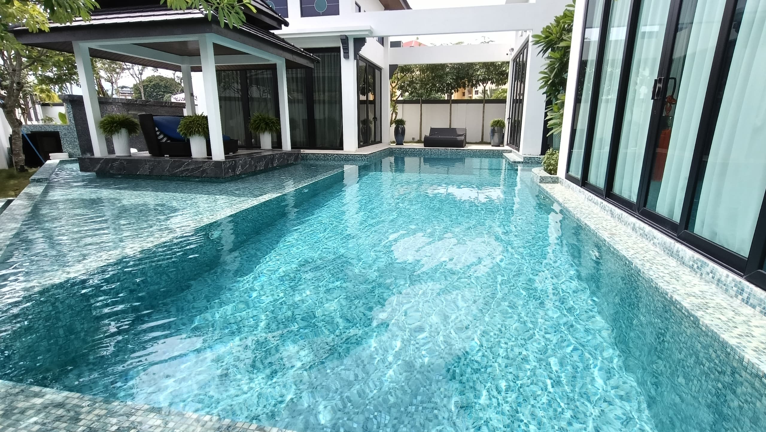 Private bungalow pool